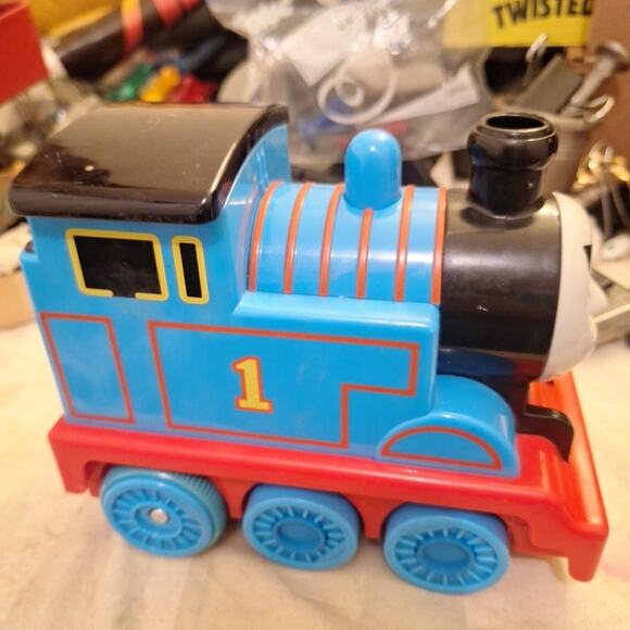 Fisher Price Thomas & Friends R/C Thomas Steam 'n Speed **HARD TO FIND See Descr - Picture 3 of 5